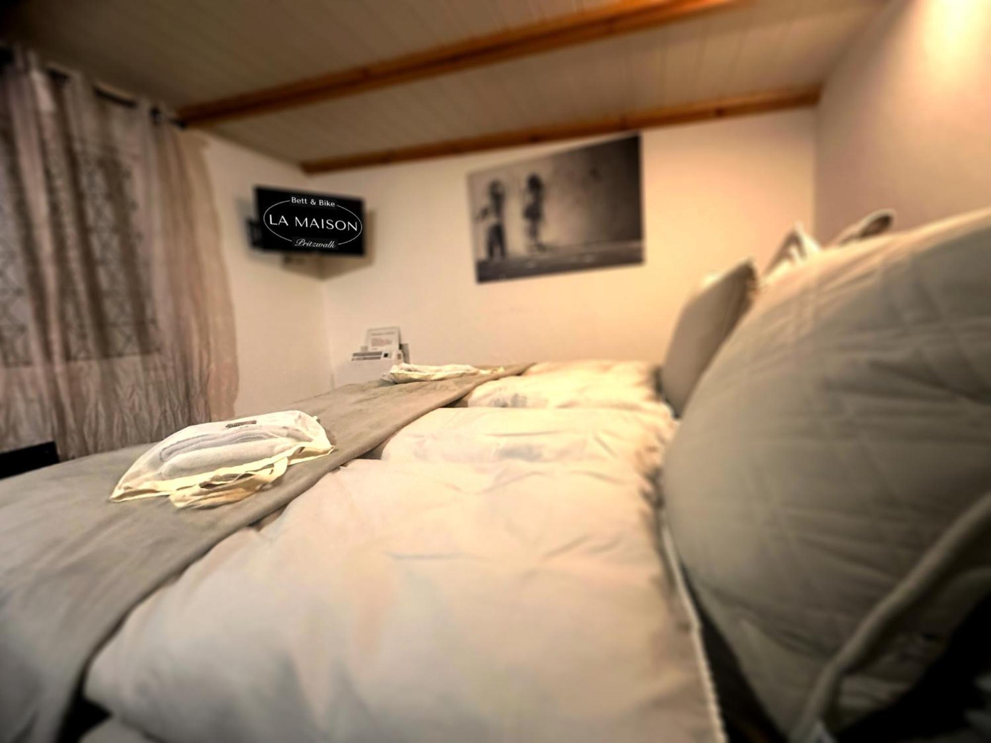 La Maison Pritzwalk - Bett & Bike Zewnętrze zdjęcie